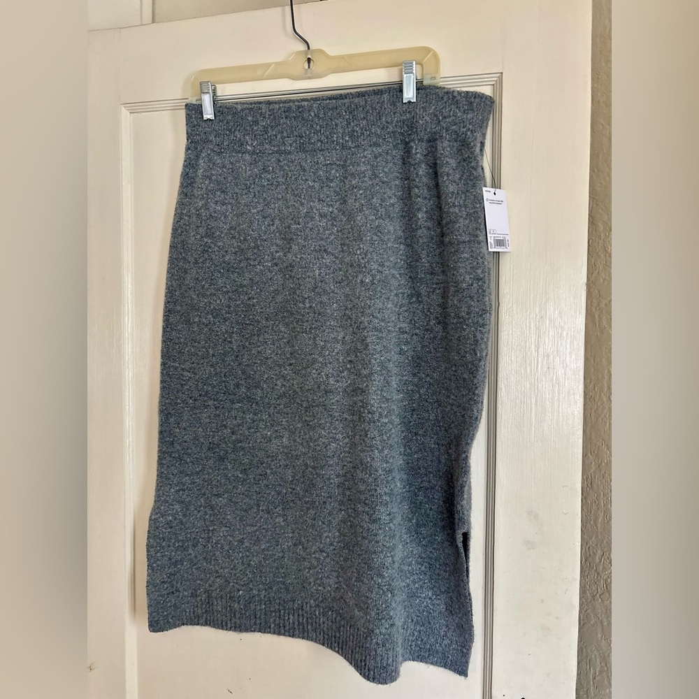 Sonoma Gray Knit Midi Skirt